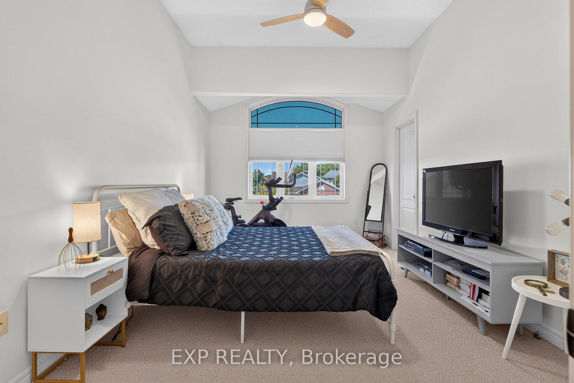 Photo 23 of 6464 Desanka Avenue, Niagara Falls, Forestview — HOMEH