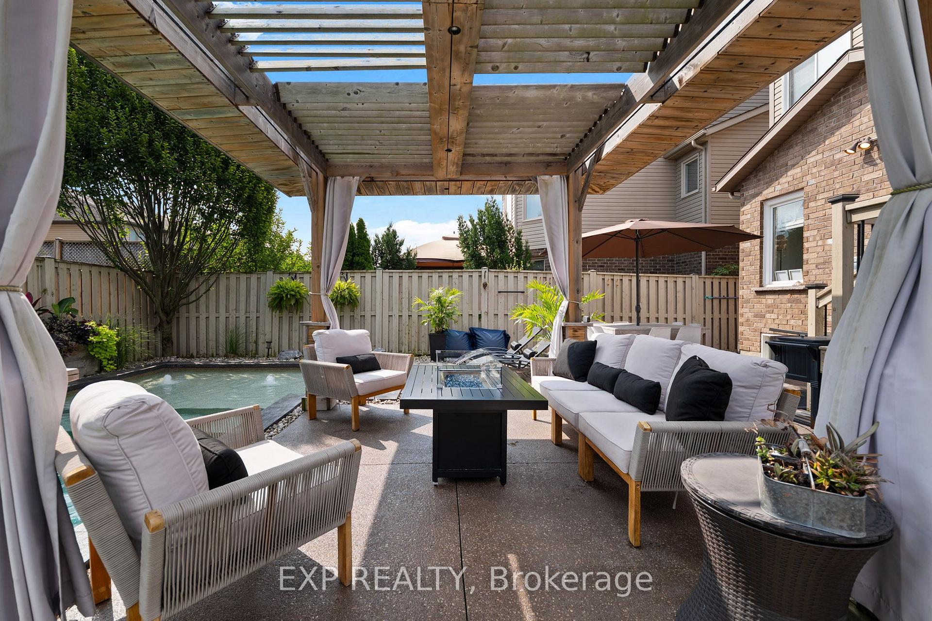 Photo 42 of 6464 Desanka Avenue, Niagara Falls, Forestview — HOMEH