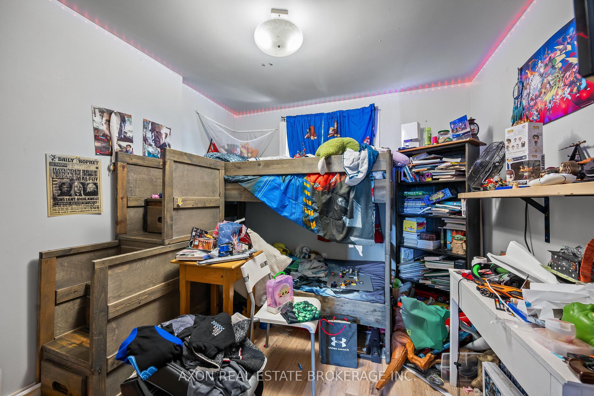 Photo 13 of 869 Oakview Avenue, Kingston, South of Taylor-Kidd Blvd — HOMEH