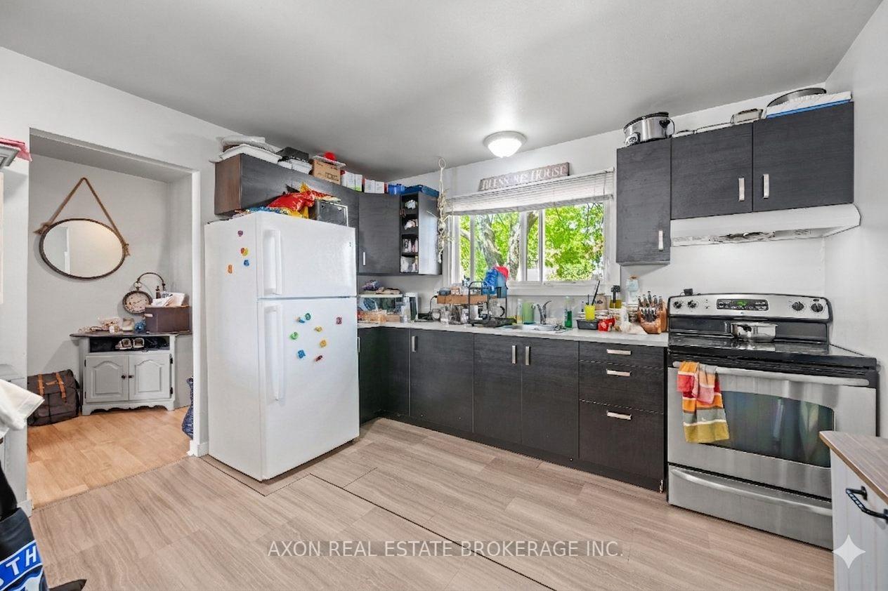 Photo 20 of 869 Oakview Avenue, Kingston, South of Taylor-Kidd Blvd — HOMEH