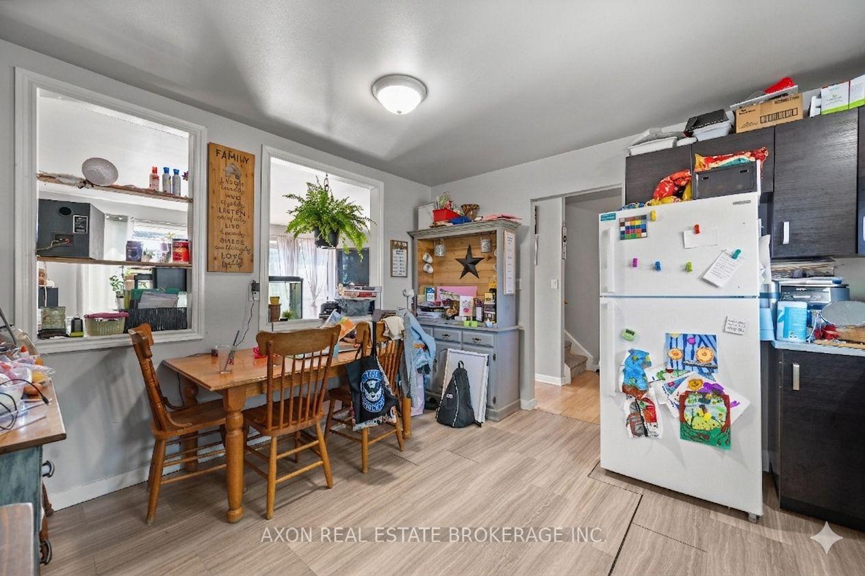 Photo 24 of 869 Oakview Avenue, Kingston, South of Taylor-Kidd Blvd — HOMEH