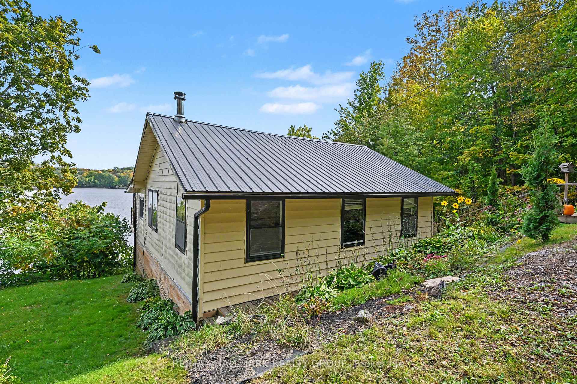 Photo 7 of 302 Egan Lane, Frontenac, Frontenac South — HOMEH