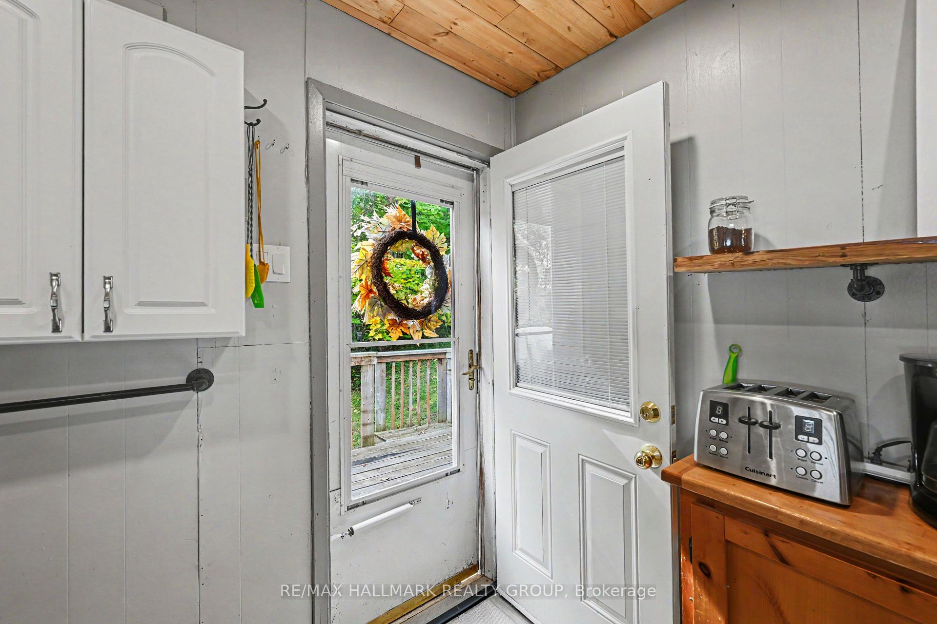 Photo 10 of 302 Egan Lane, Frontenac, Frontenac South — HOMEH
