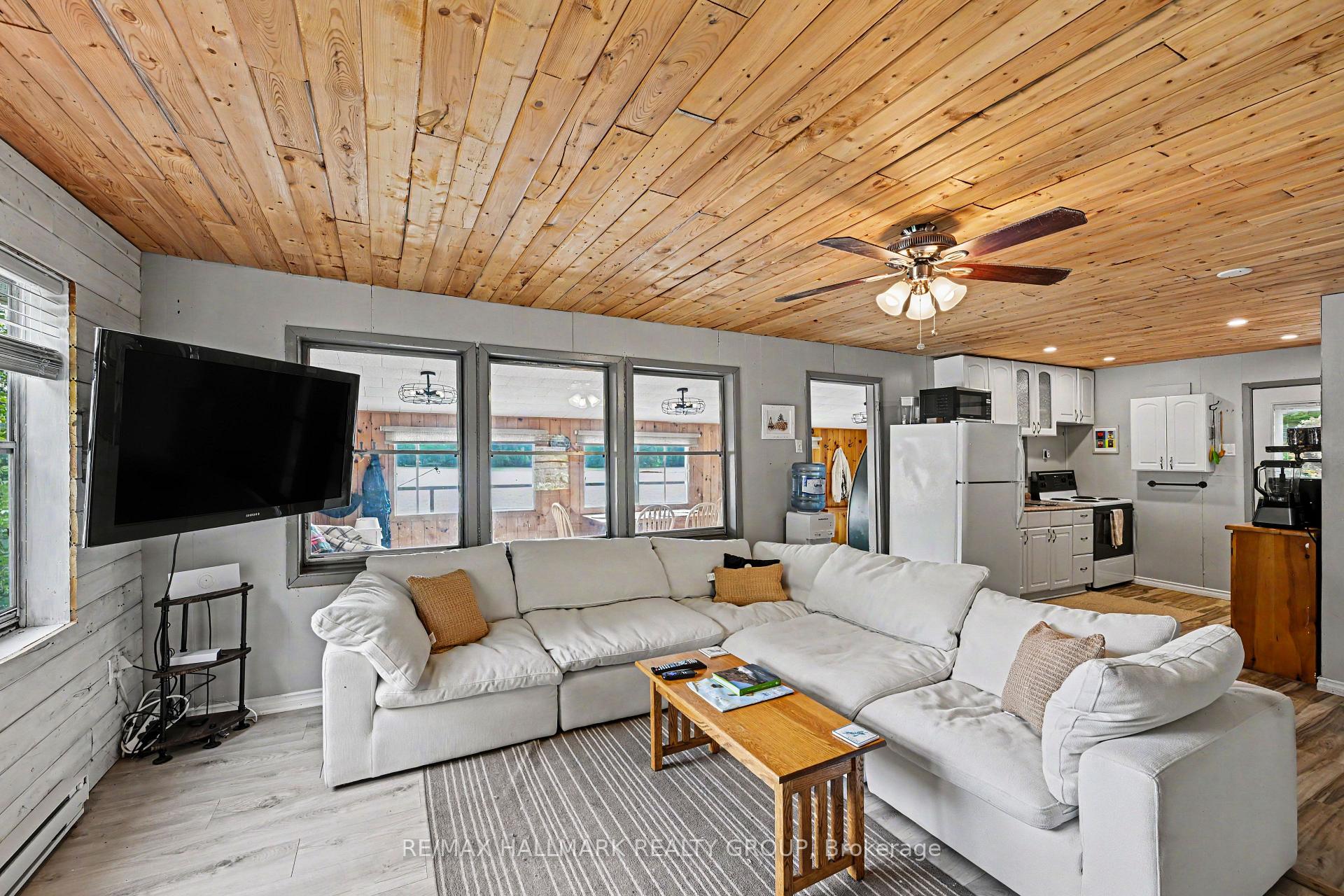 Photo 15 of 302 Egan Lane, Frontenac, Frontenac South — HOMEH