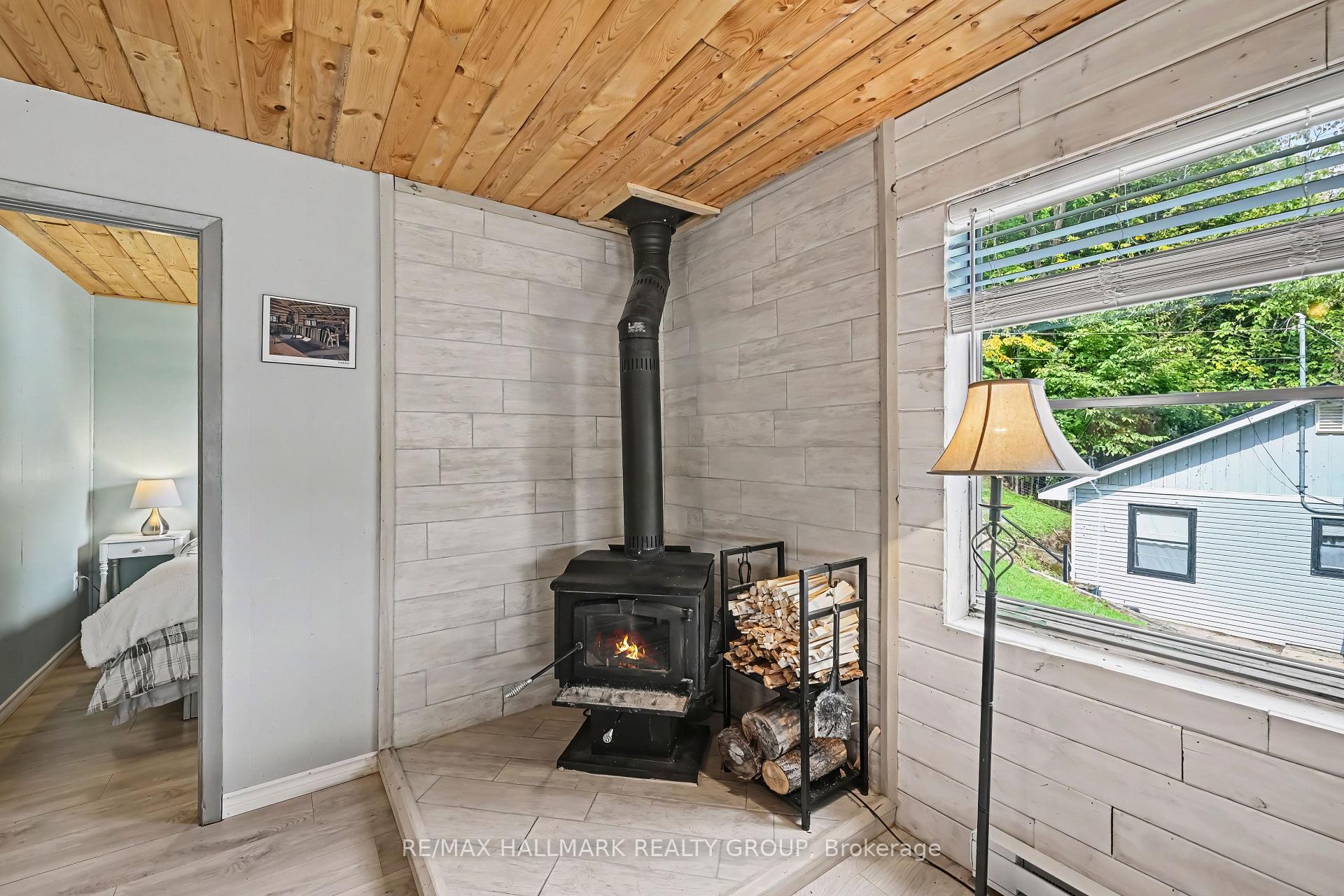Photo 17 of 302 Egan Lane, Frontenac, Frontenac South — HOMEH