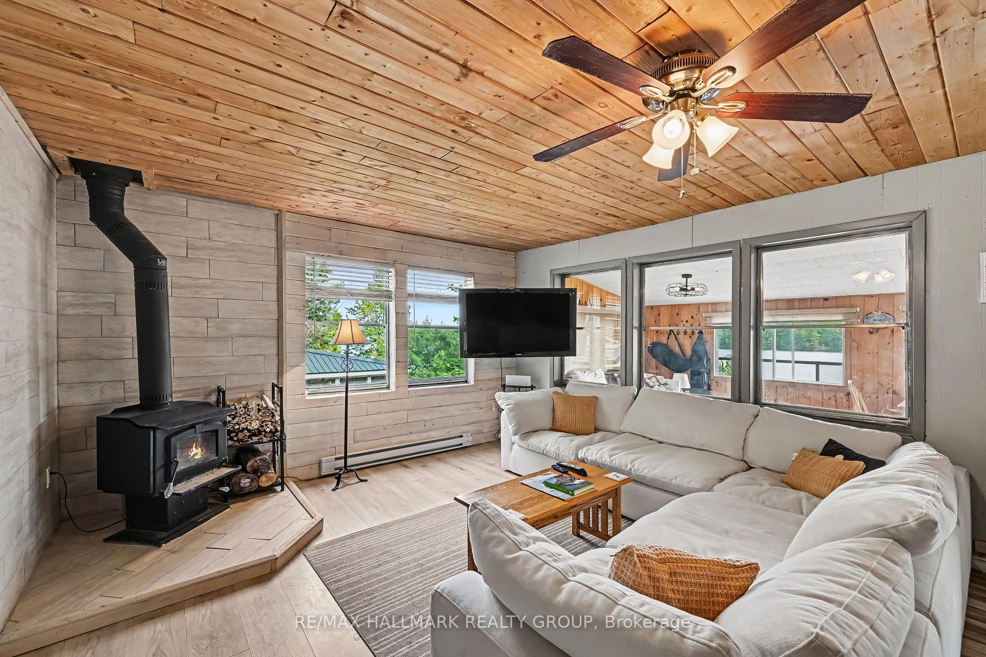 Photo 19 of 302 Egan Lane, Frontenac, Frontenac South — HOMEH