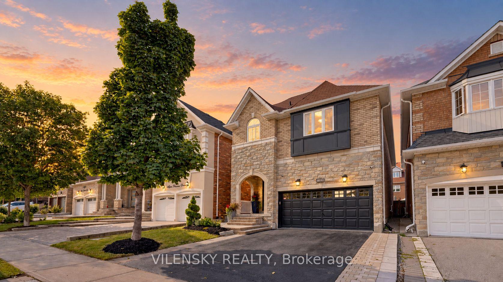 Photo 2 of 464 Apple Blossom Drive, Vaughan, Patterson — HOMEH