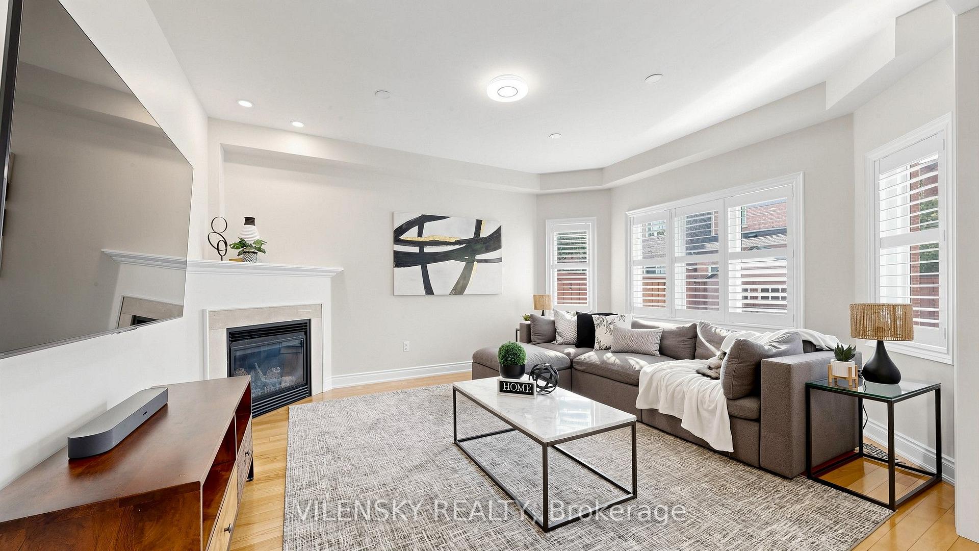 Photo 13 of 464 Apple Blossom Drive, Vaughan, Patterson — HOMEH