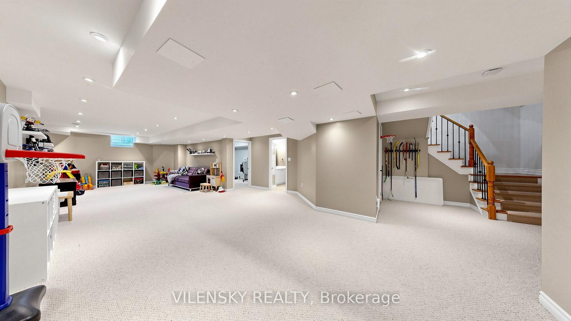 Photo 37 of 464 Apple Blossom Drive, Vaughan, Patterson — HOMEH