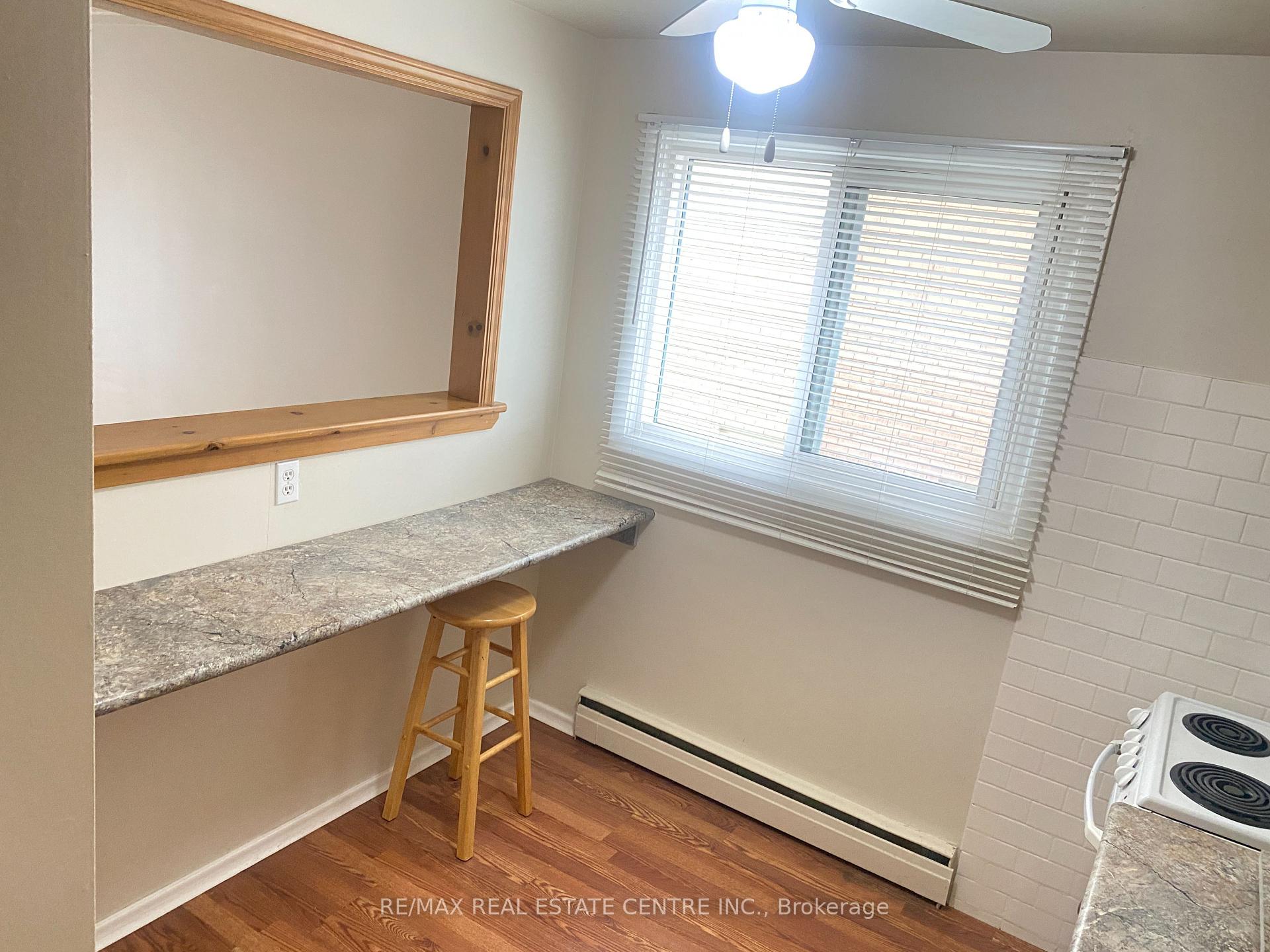 Photo 7 of Unit 3, 11 Southdale Avenue, Kitchener, Southdale — HOMEH
