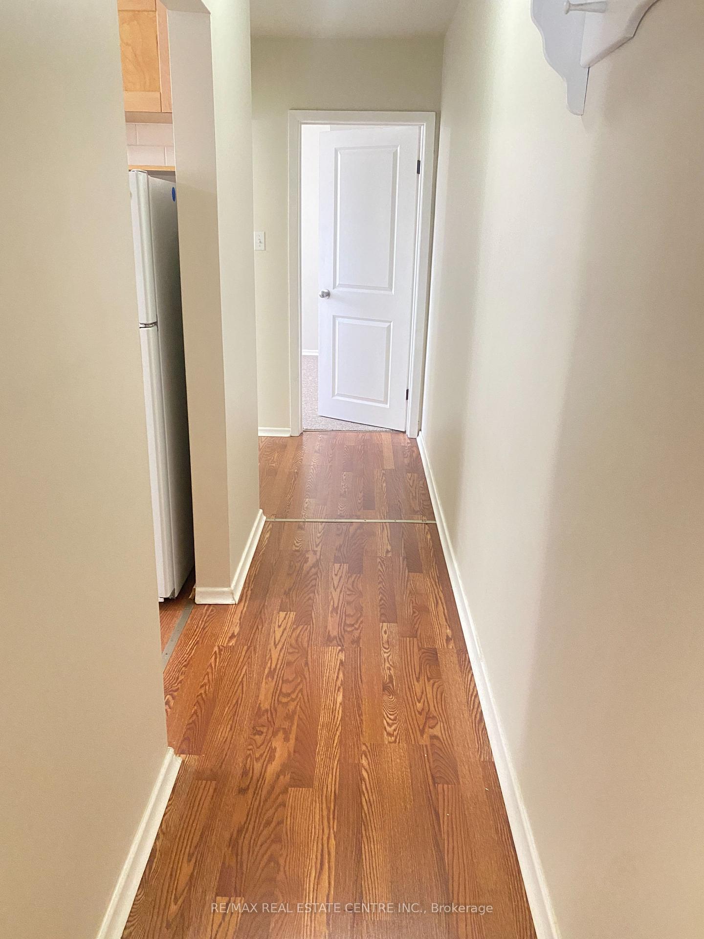 Photo 8 of Unit 3, 11 Southdale Avenue, Kitchener, Southdale — HOMEH