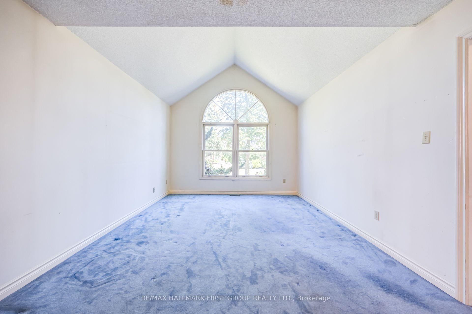 Photo 9 of 22 Foakes Drive, Ajax, Central West — HOMEH