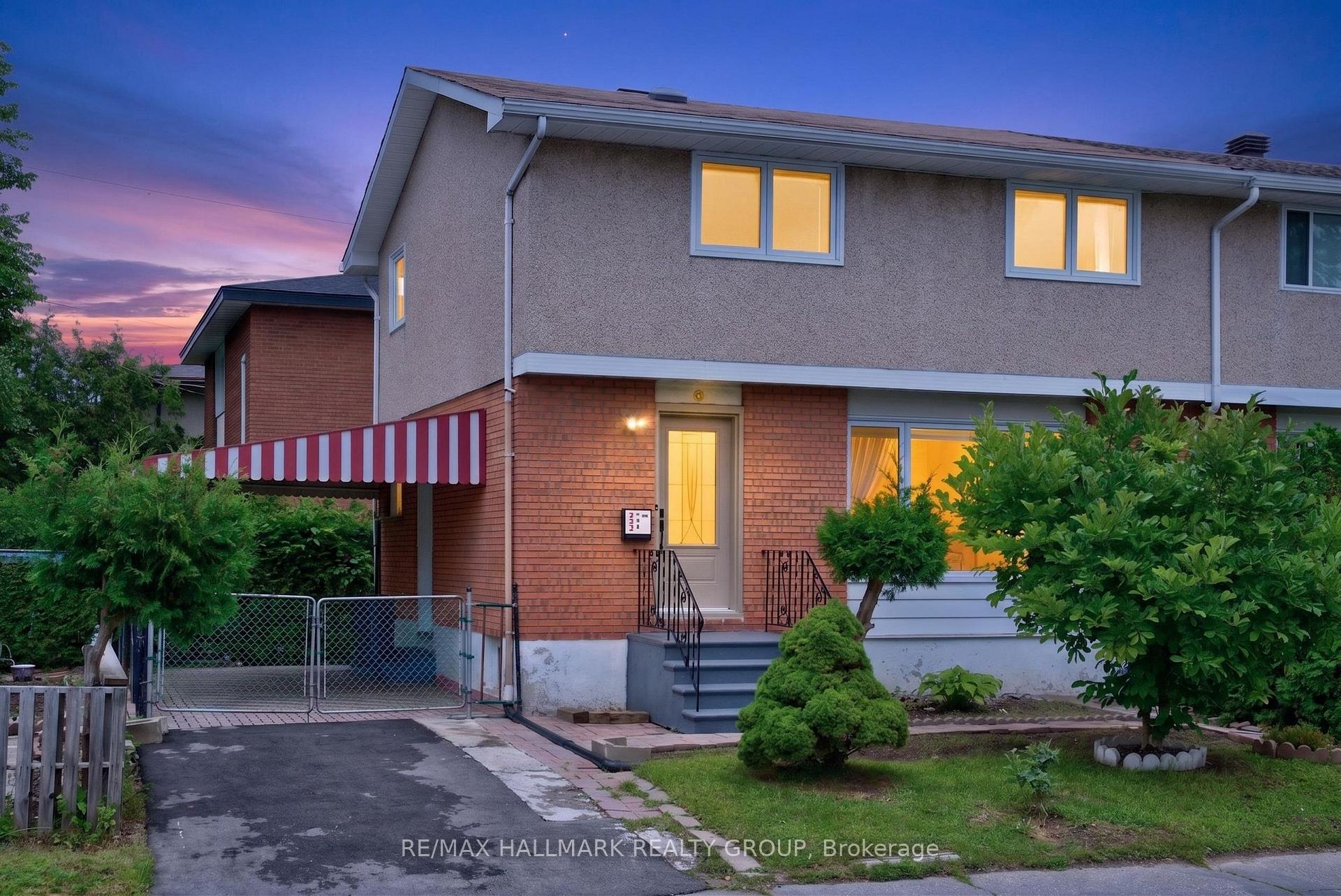 Photo 2 of 323 Poulin Avenue, Ottawa, Britannia — HOMEH