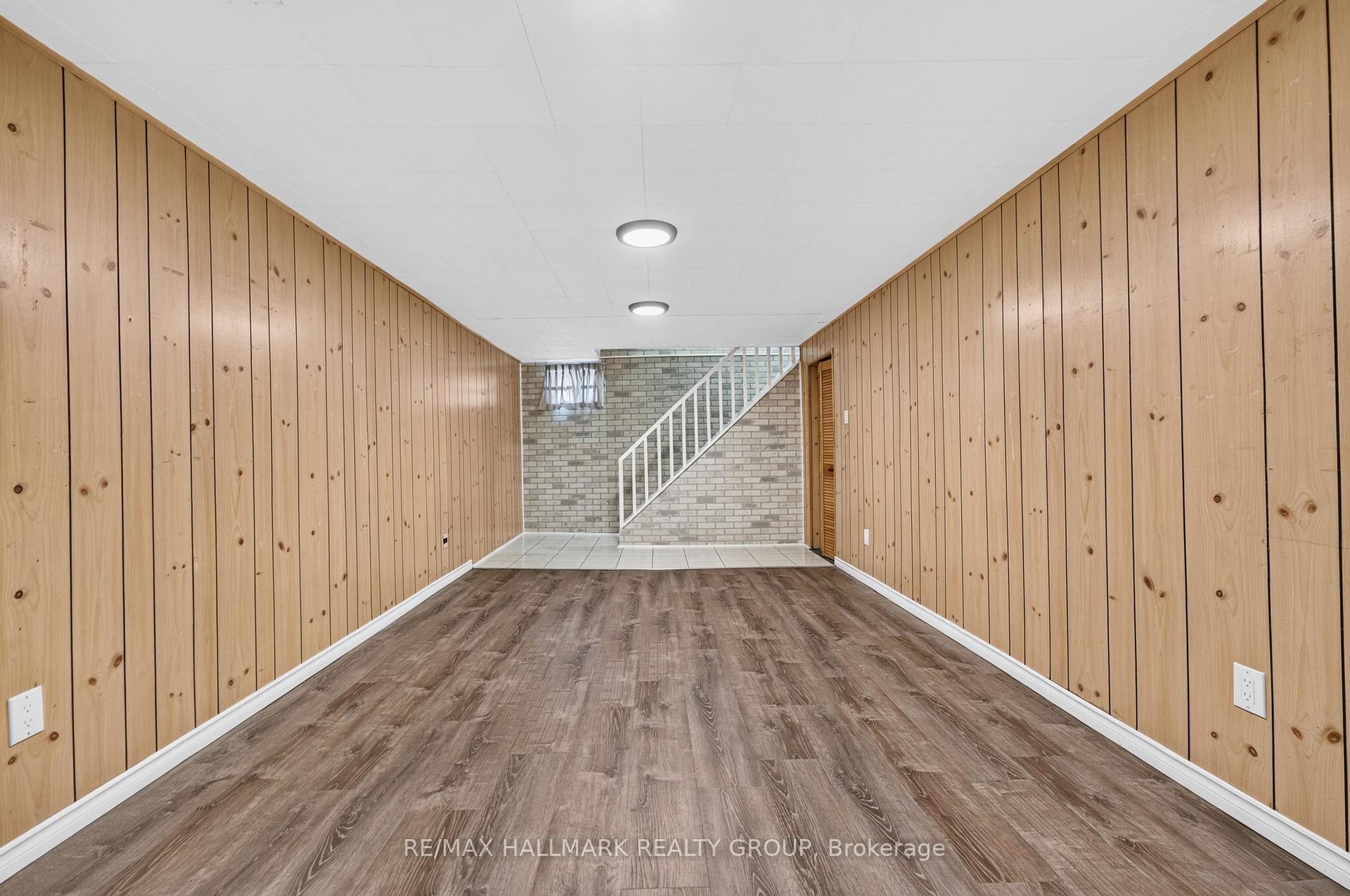 Photo 37 of 323 Poulin Avenue, Ottawa, Britannia — HOMEH