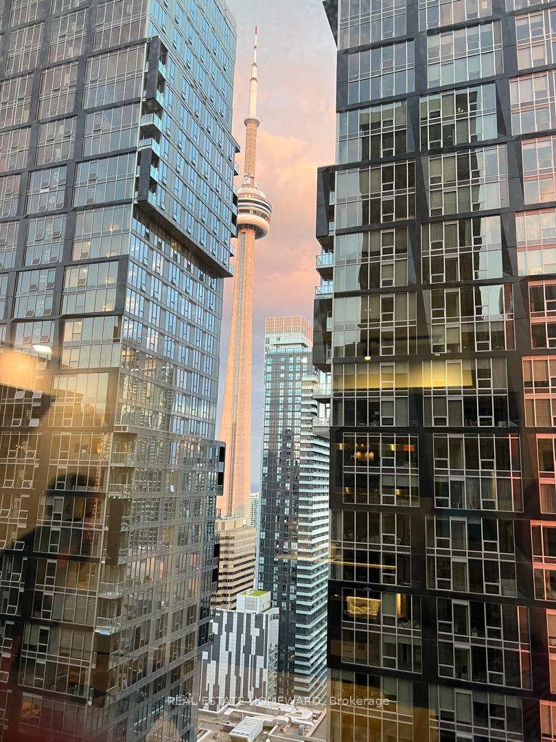 Photo 17 of Unit 2903, 327 King Street W, Toronto, Waterfront Communities — HOMEH