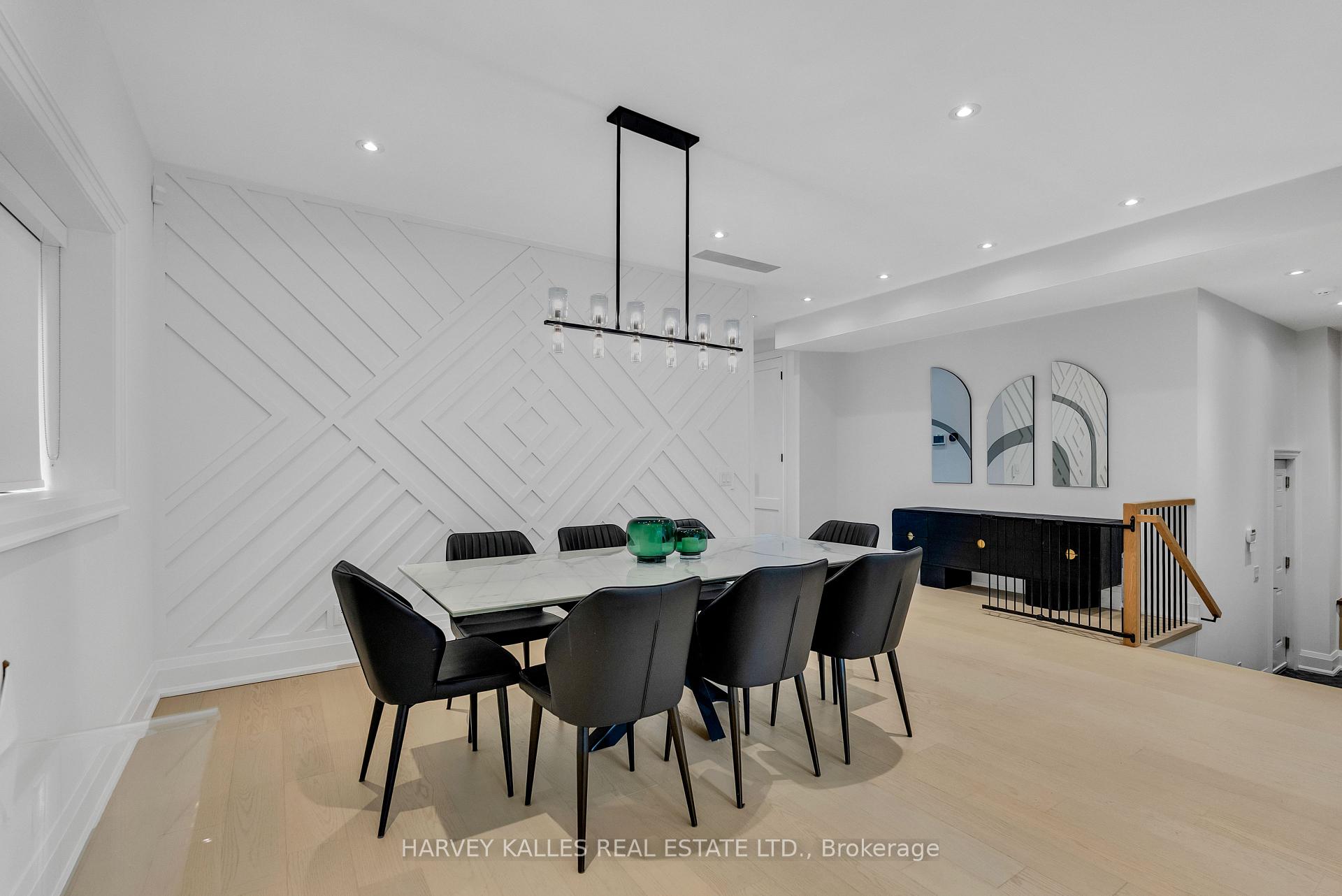 Photo 8 of 32 Almont Road, North York, Clanton Park — HOMEH