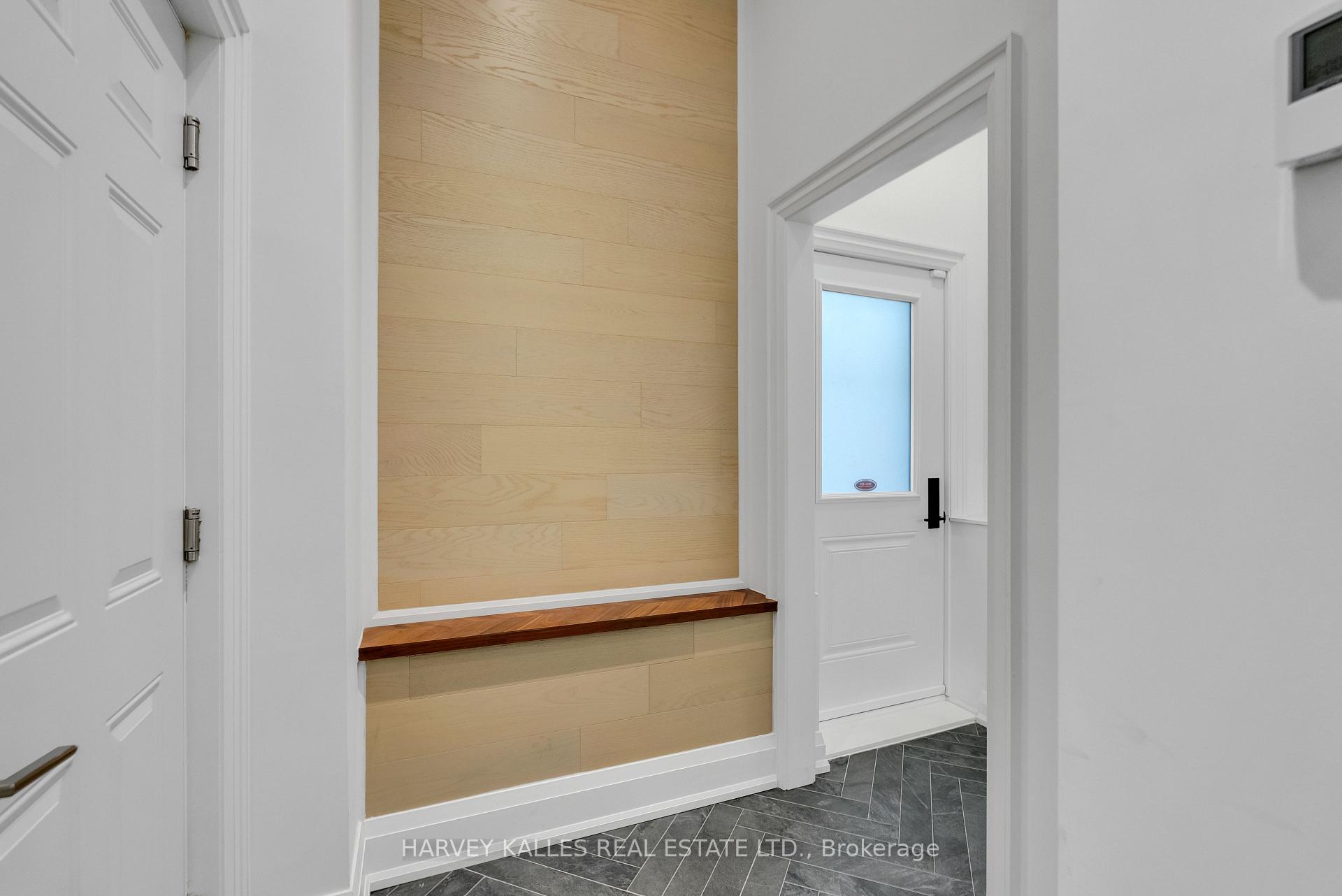 Photo 10 of 32 Almont Road, North York, Clanton Park — HOMEH