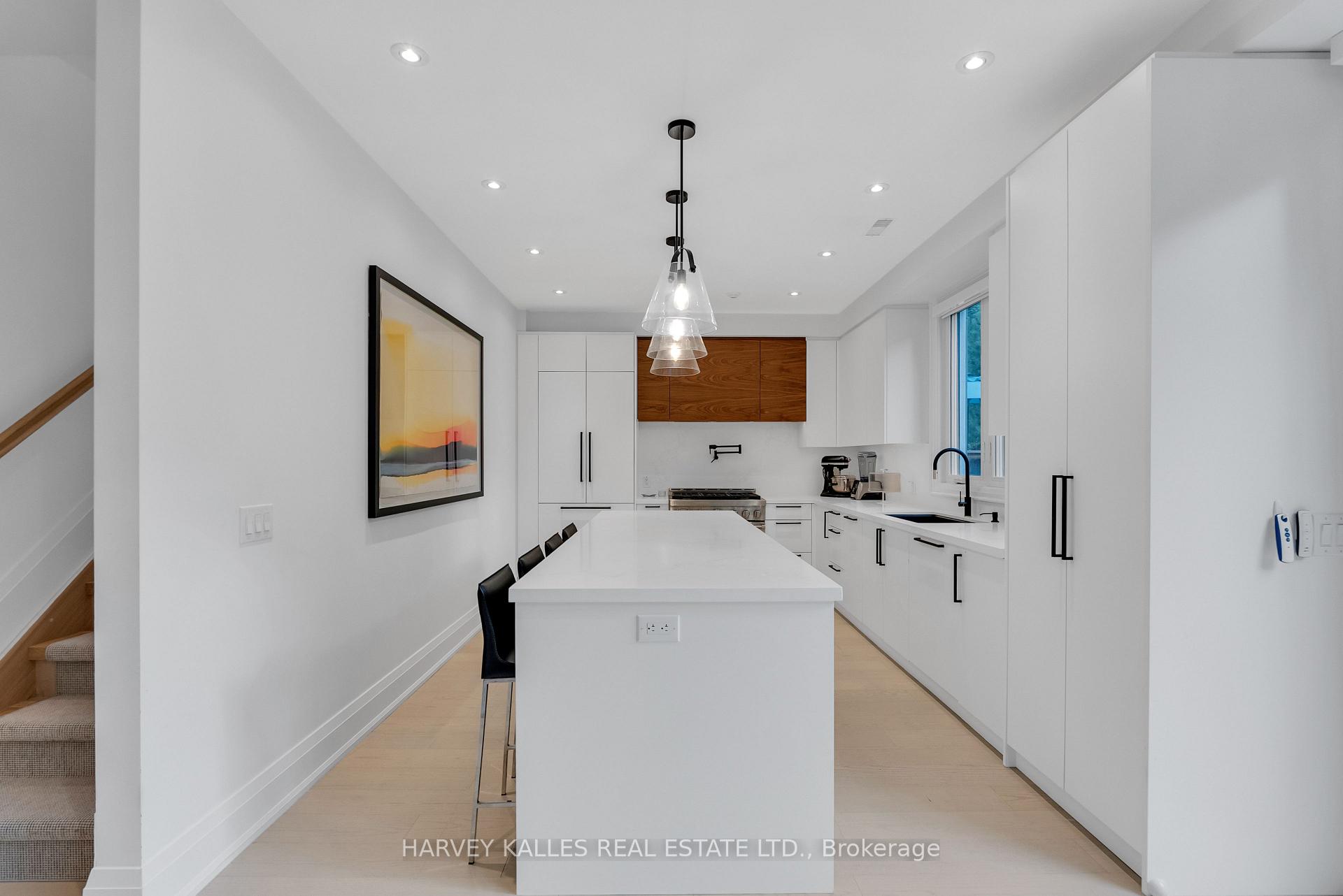 Photo 17 of 32 Almont Road, North York, Clanton Park — HOMEH