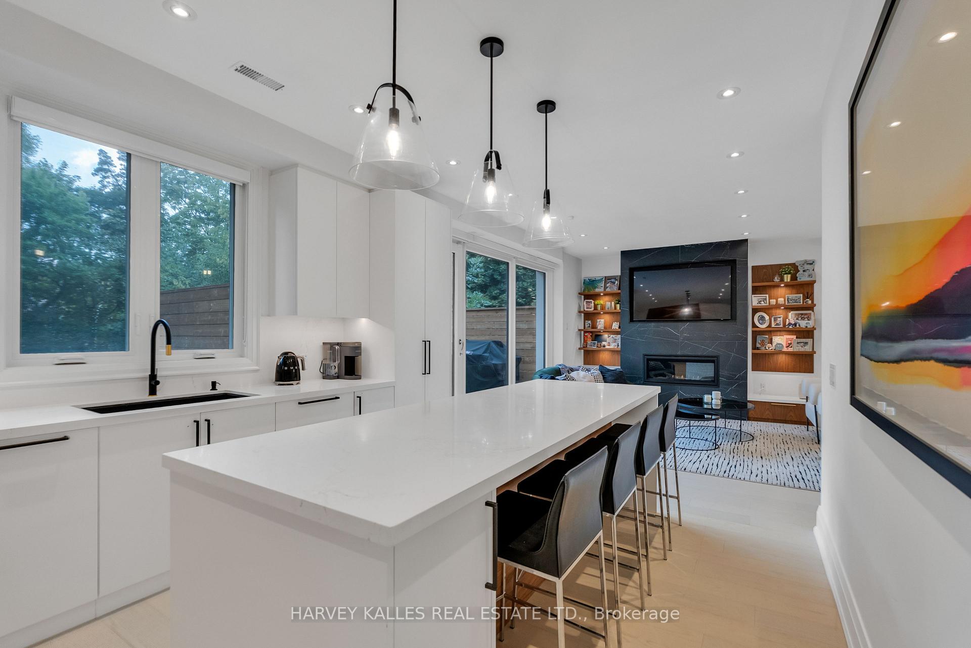 Photo 20 of 32 Almont Road, North York, Clanton Park — HOMEH