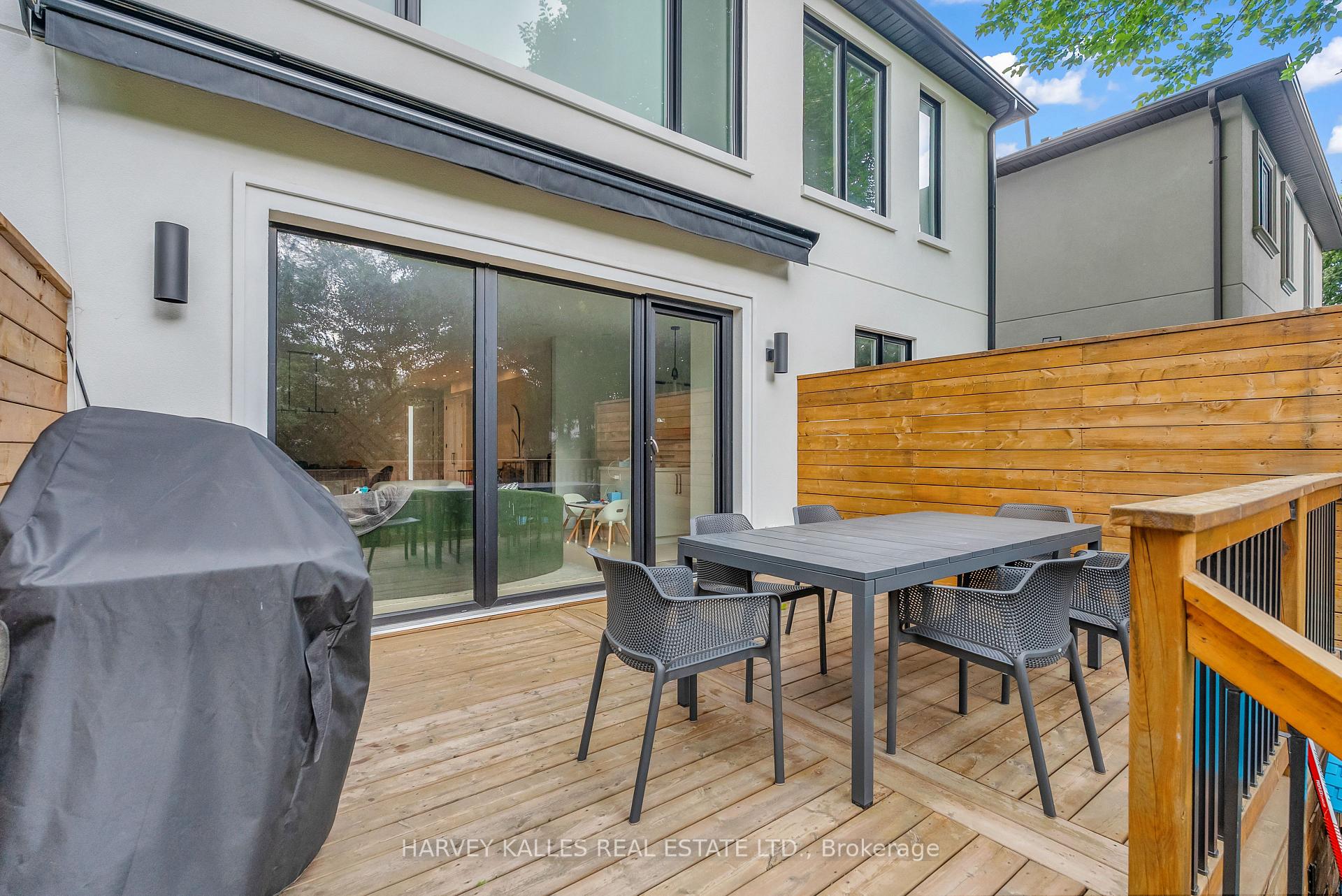 Photo 22 of 32 Almont Road, North York, Clanton Park — HOMEH