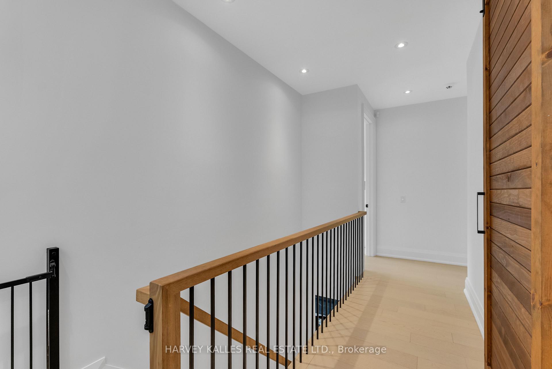 Photo 23 of 32 Almont Road, North York, Clanton Park — HOMEH