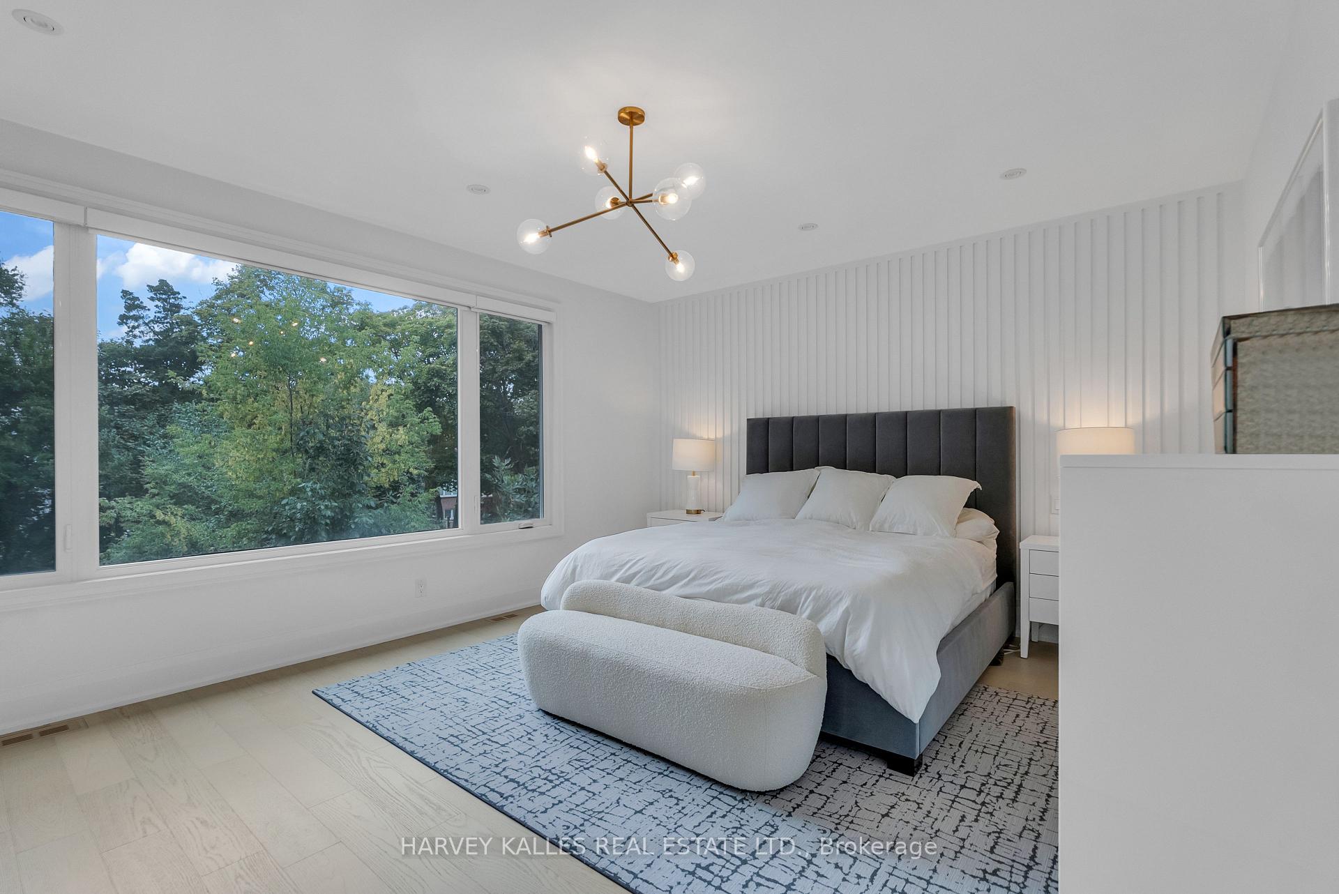 Photo 24 of 32 Almont Road, North York, Clanton Park — HOMEH