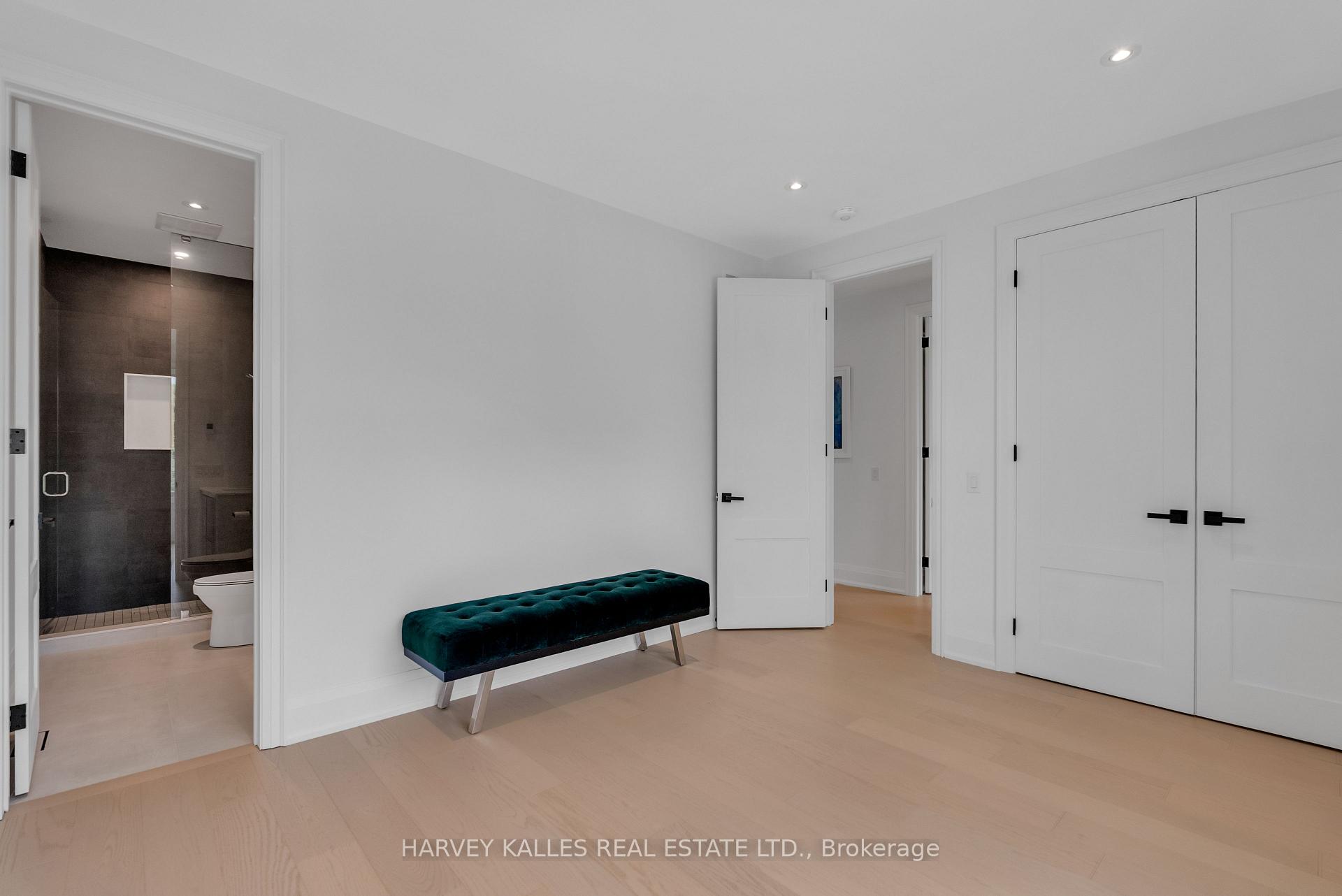 Photo 29 of 32 Almont Road, North York, Clanton Park — HOMEH