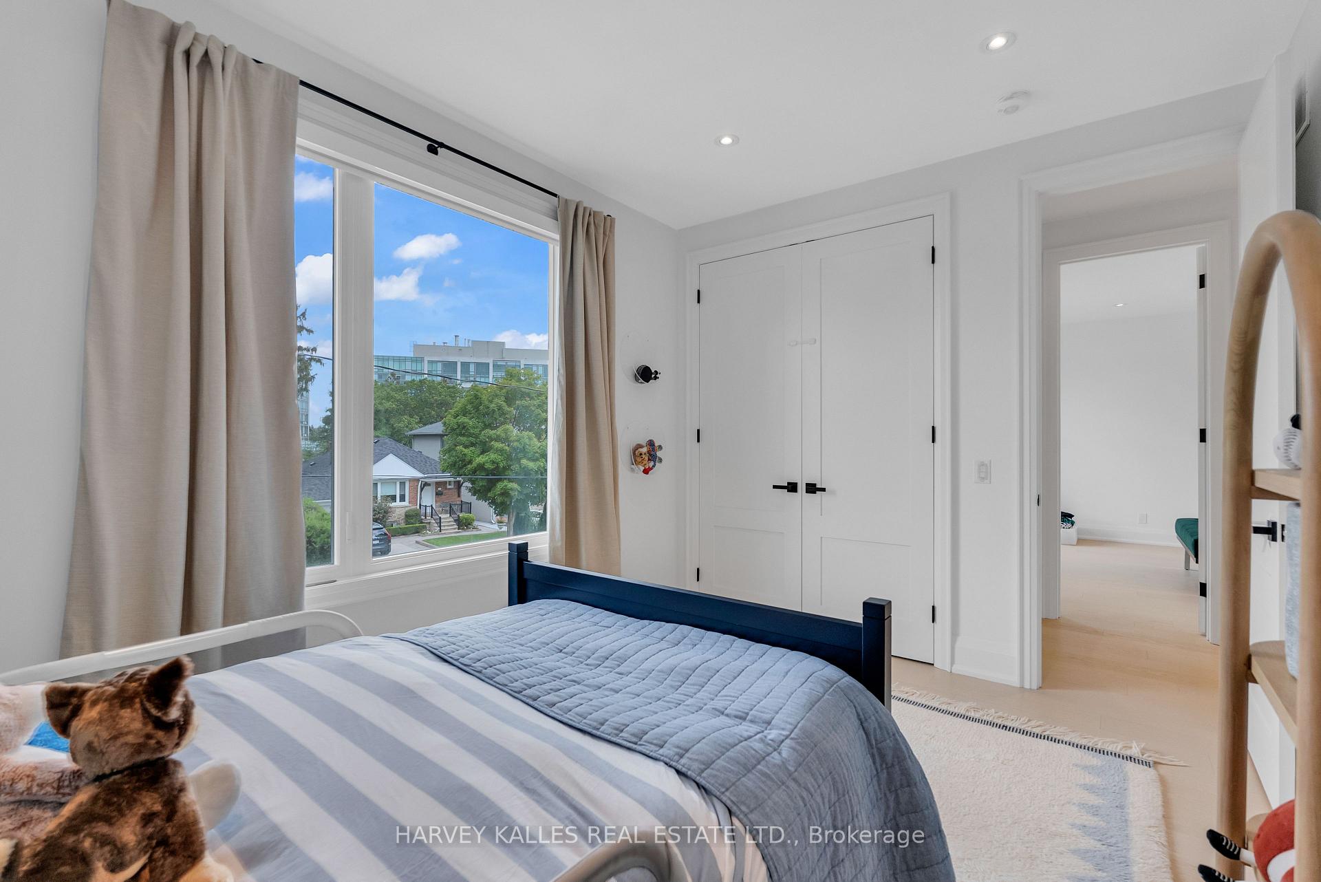Photo 32 of 32 Almont Road, North York, Clanton Park — HOMEH