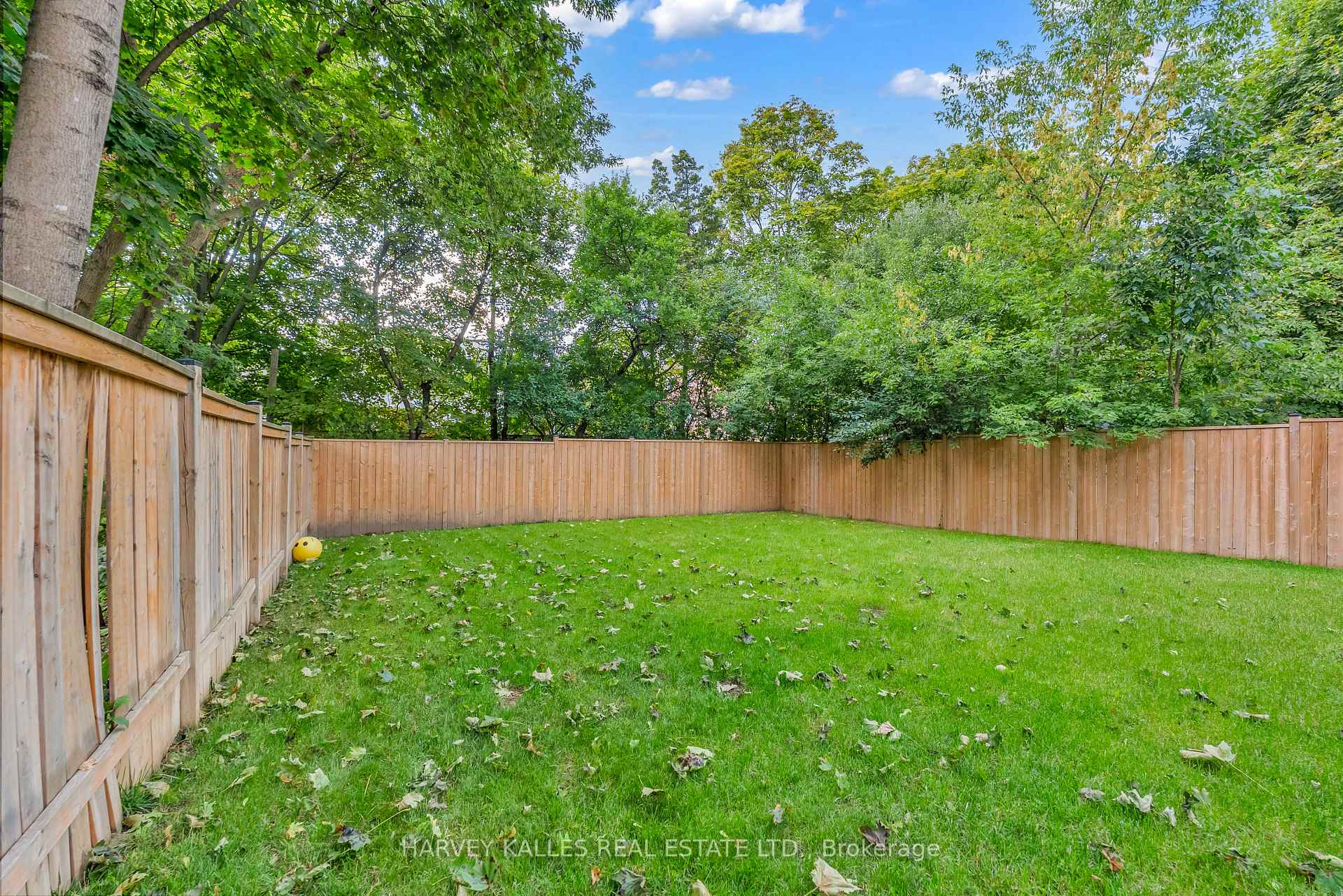 Photo 47 of 32 Almont Road, North York, Clanton Park — HOMEH