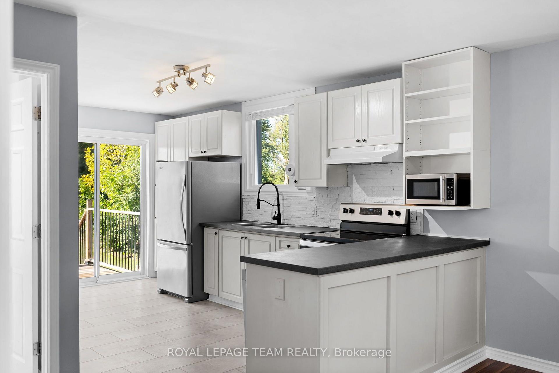 Photo 7 of 2952 Lough Road, North Dundas, North Dundas (Mountain) Twp — HOMEH