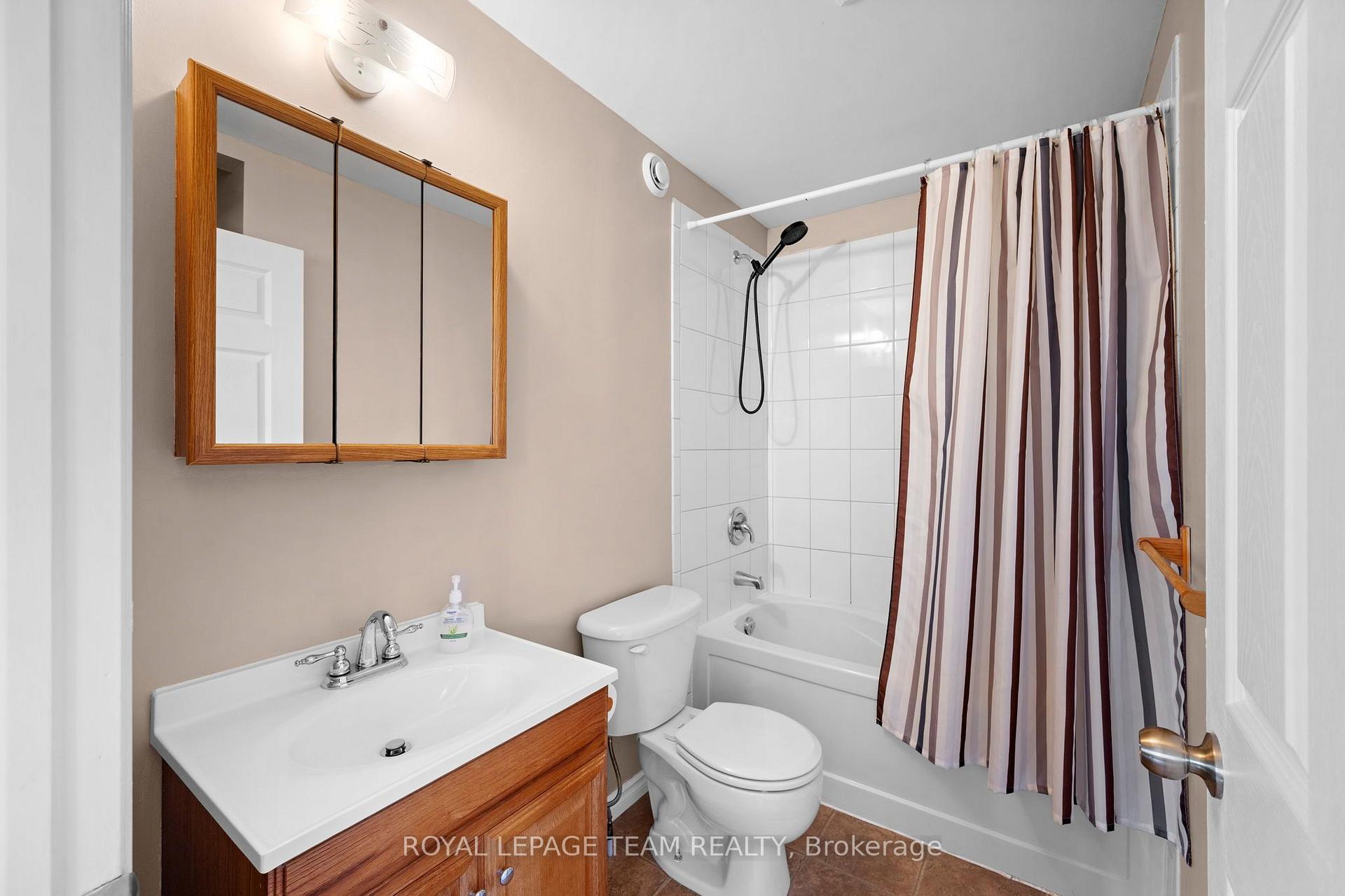 Photo 14 of 2952 Lough Road, North Dundas, North Dundas (Mountain) Twp — HOMEH