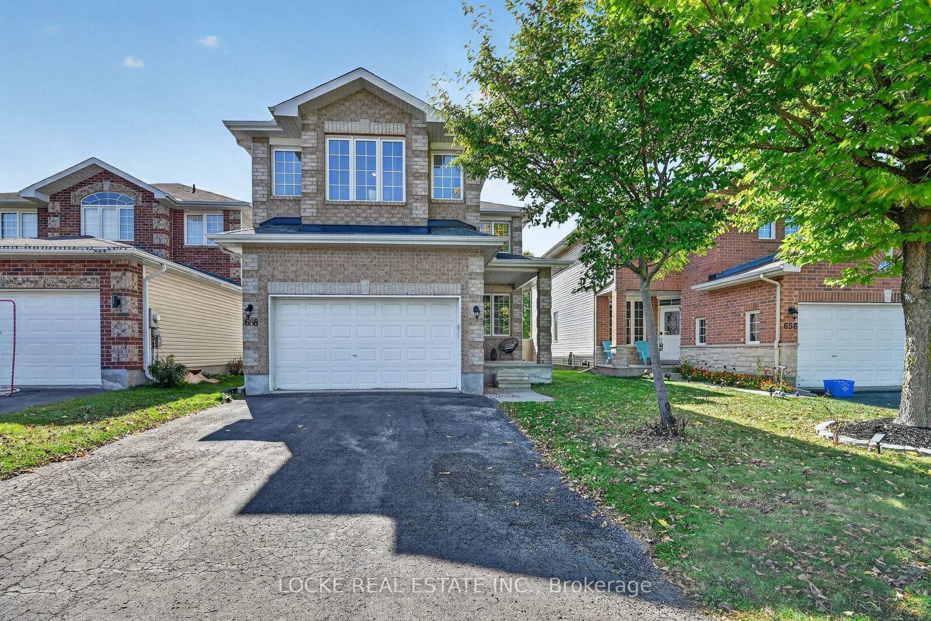 Photo of 658 Everlasting Crescent