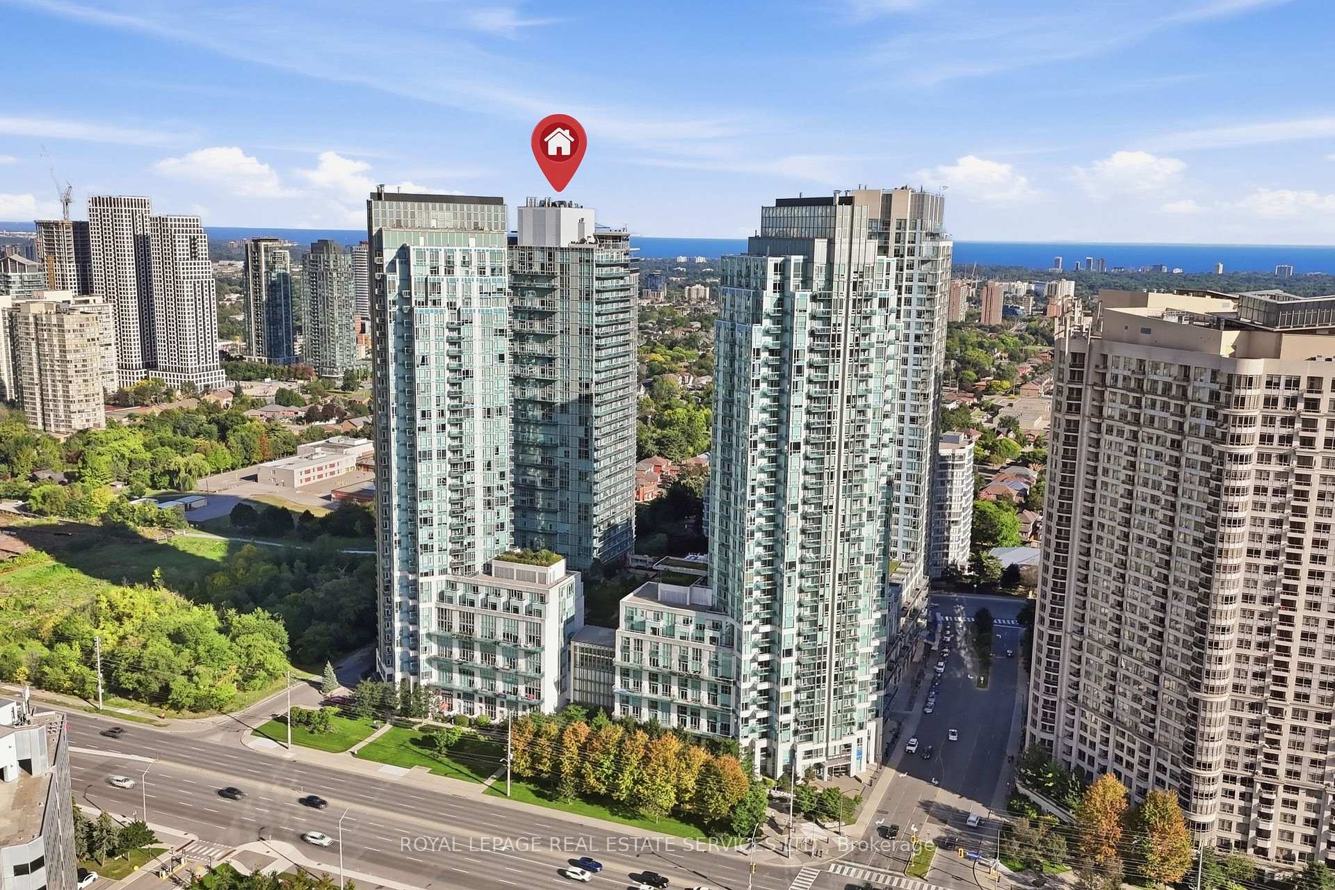 Photo 5 of Unit 1504, 223 Webb Drive, Mississauga, City Centre — HOMEH