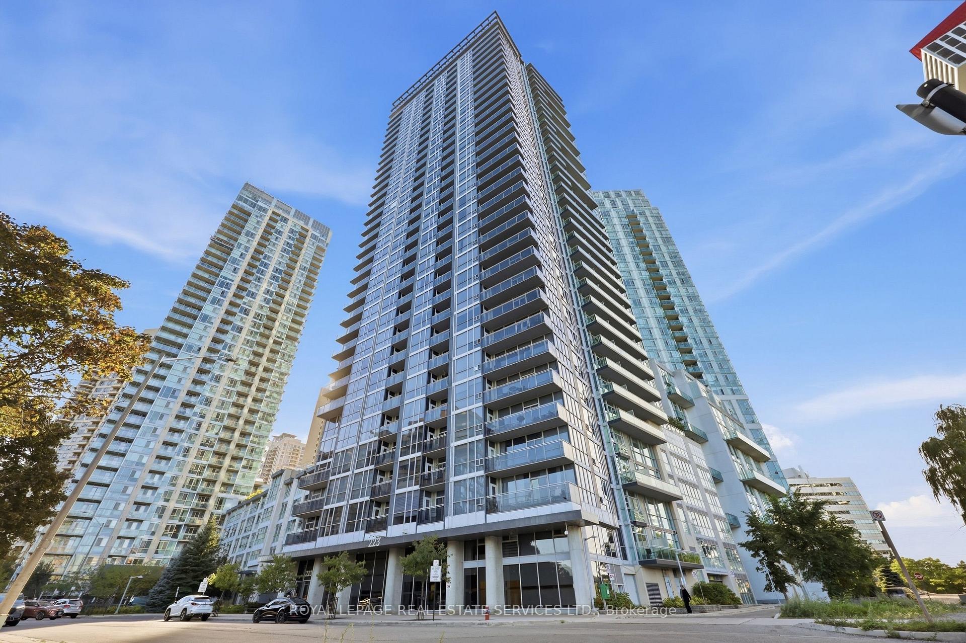 Photo 14 of Unit 1504, 223 Webb Drive, Mississauga, City Centre — HOMEH