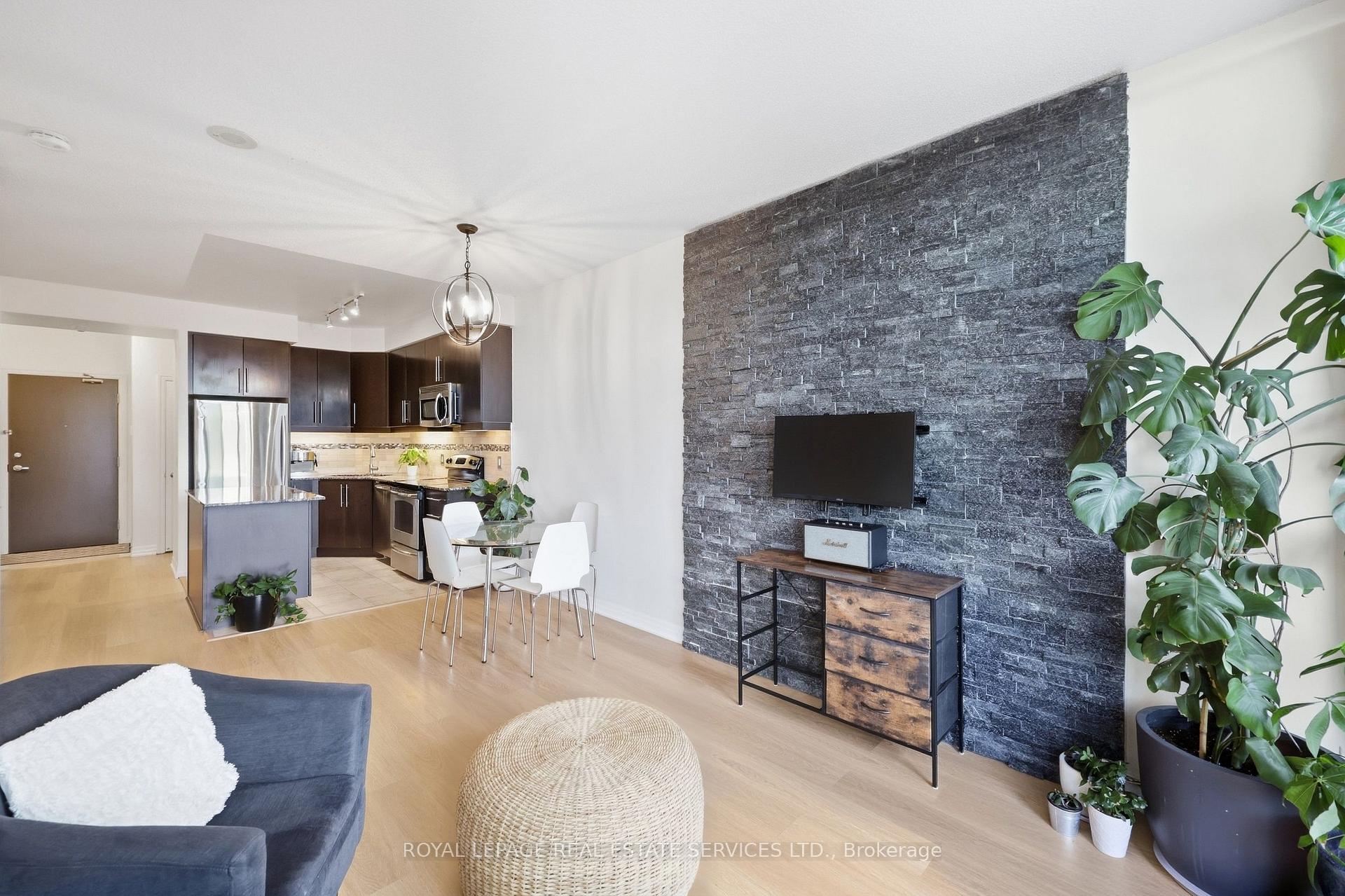 Photo 20 of Unit 1504, 223 Webb Drive, Mississauga, City Centre — HOMEH