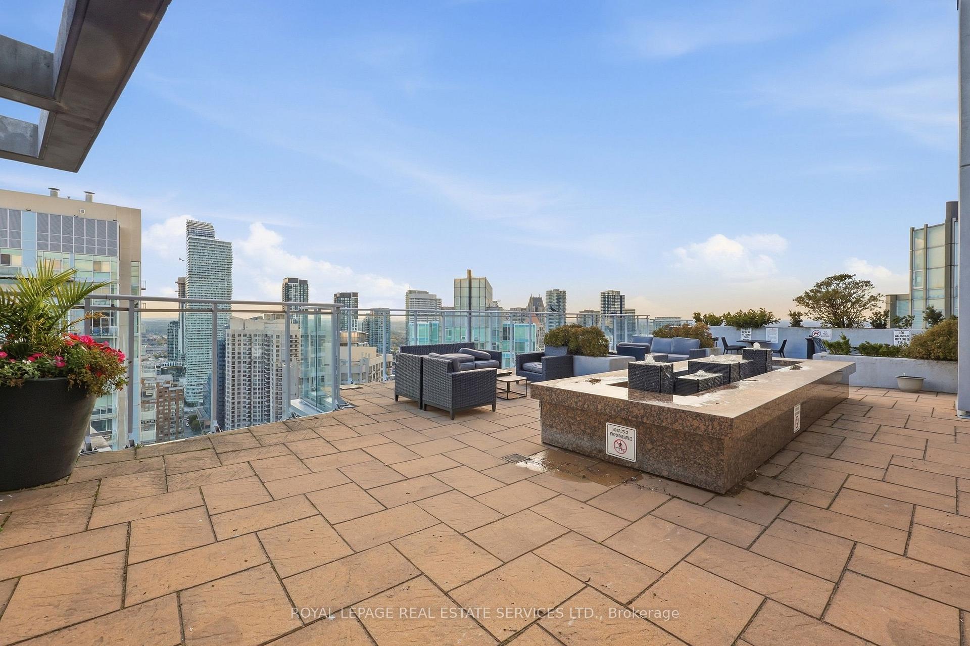 Photo 34 of Unit 1504, 223 Webb Drive, Mississauga, City Centre — HOMEH