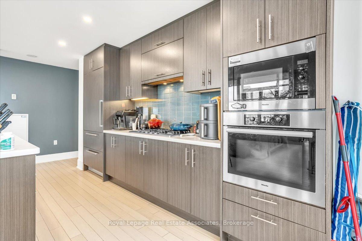 Photo 11 of Unit 323, 29 Queens Quay E, Toronto, Waterfront Communities — HOMEH
