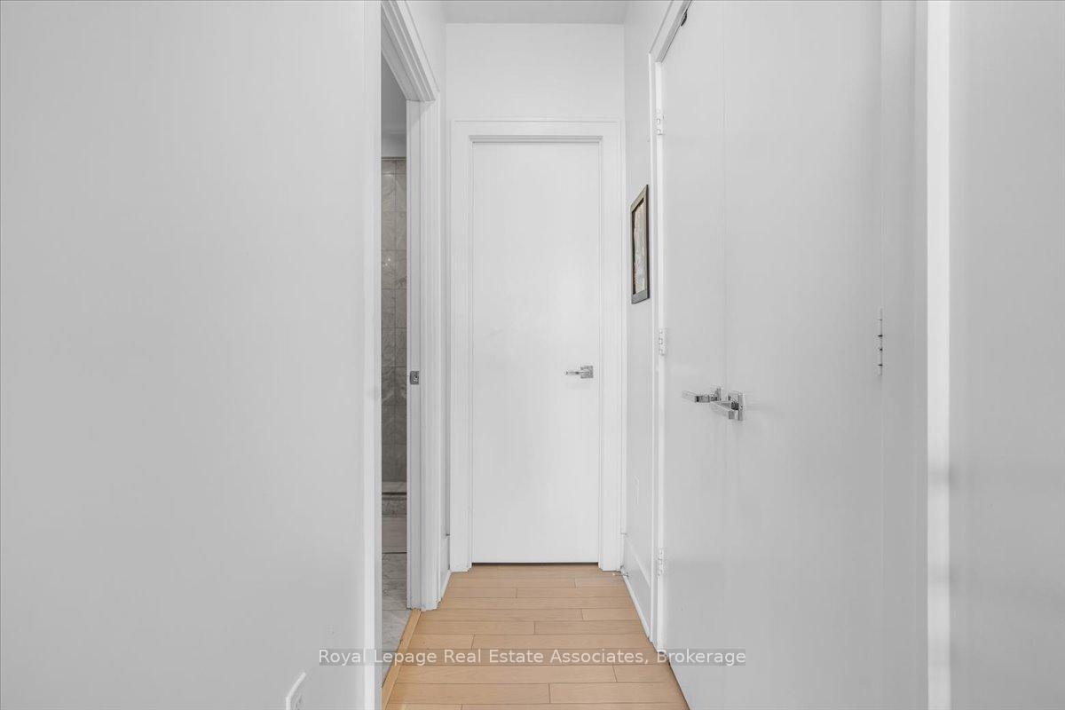 Photo 17 of Unit 323, 29 Queens Quay E, Toronto, Waterfront Communities — HOMEH