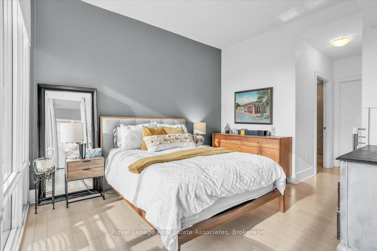 Photo 21 of Unit 323, 29 Queens Quay E, Toronto, Waterfront Communities — HOMEH