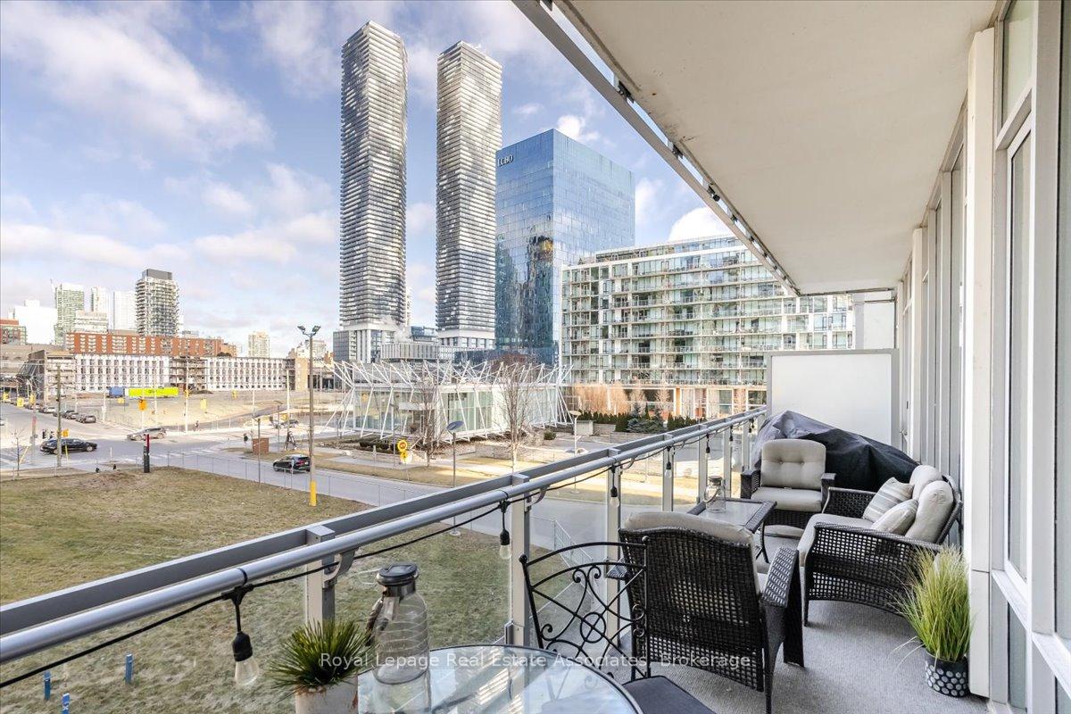 Photo 27 of Unit 323, 29 Queens Quay E, Toronto, Waterfront Communities — HOMEH