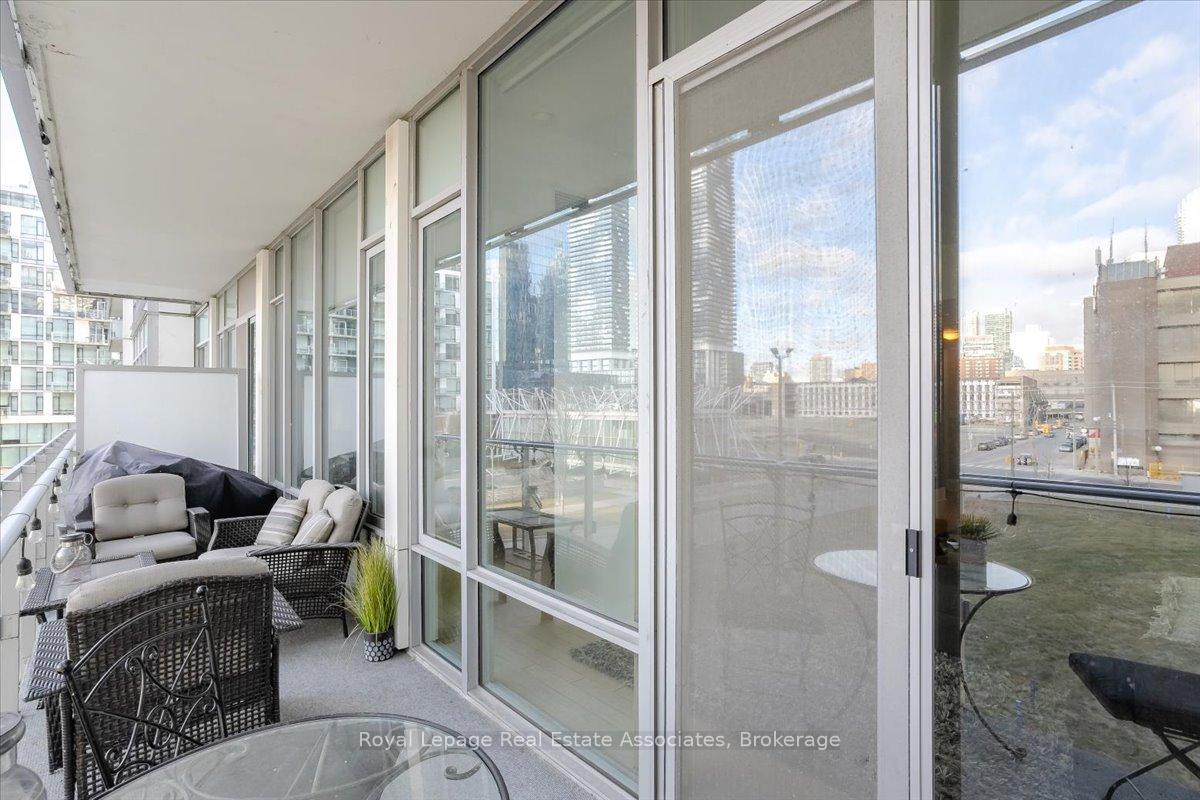 Photo 38 of Unit 323, 29 Queens Quay E, Toronto, Waterfront Communities — HOMEH