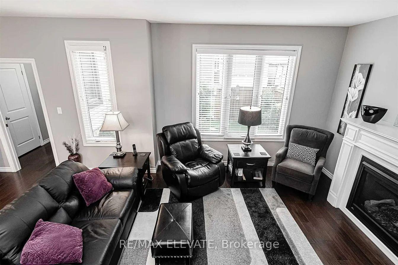 Photo 6 of 62 Murray Tabb Street, Clarington, Bowmanville — HOMEH