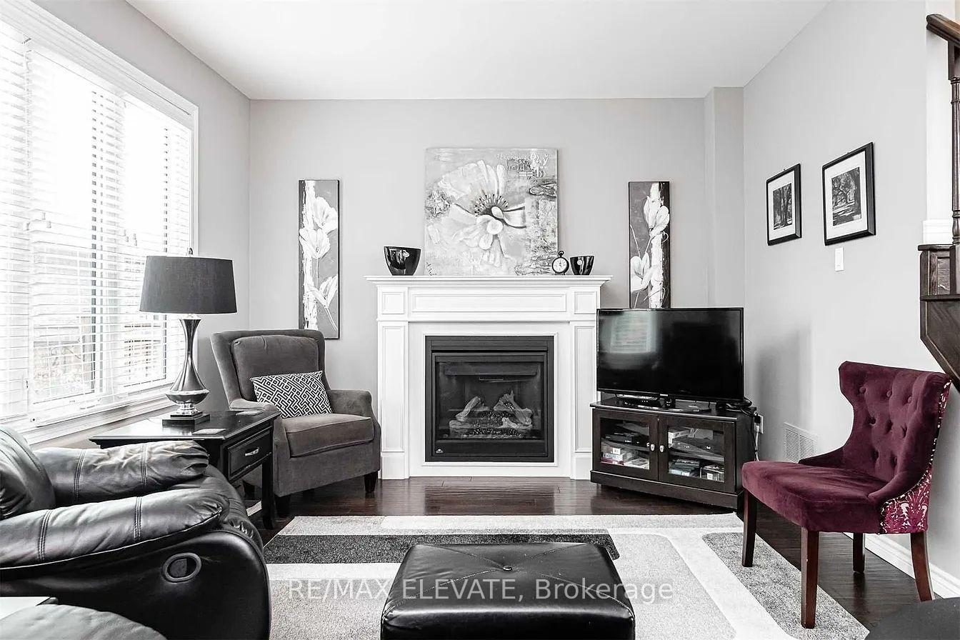 Photo 11 of 62 Murray Tabb Street, Clarington, Bowmanville — HOMEH