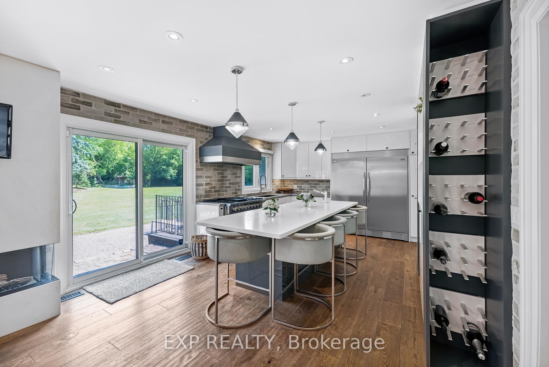 Photo 10 of 17 Chamberlain Court, King, Nobleton — HOMEH