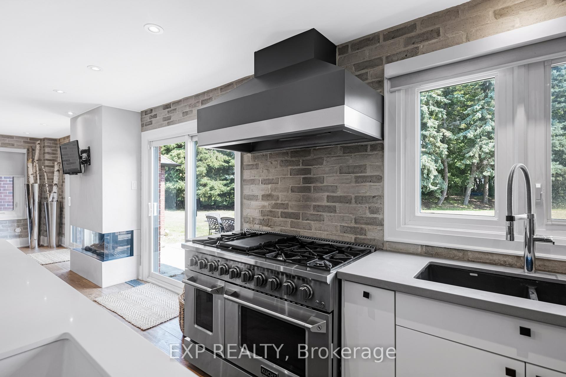 Photo 14 of 17 Chamberlain Court, King, Nobleton — HOMEH