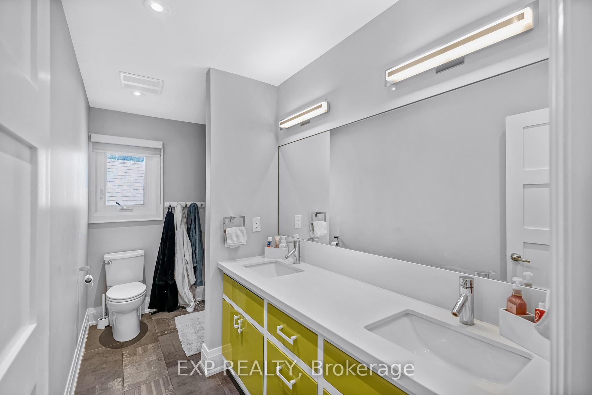 Photo 29 of 17 Chamberlain Court, King, Nobleton — HOMEH