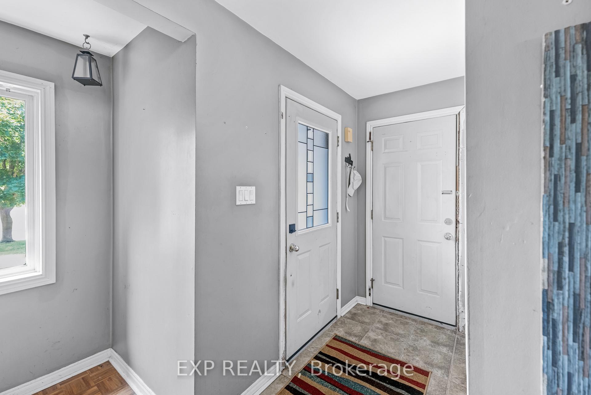 Photo 35 of 17 Chamberlain Court, King, Nobleton — HOMEH