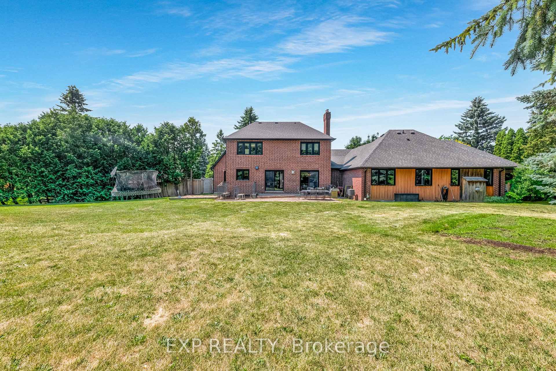 Photo 44 of 17 Chamberlain Court, King, Nobleton — HOMEH