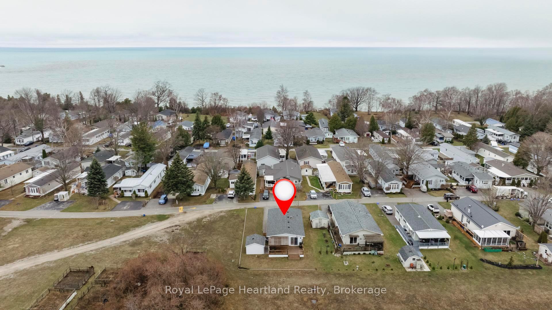 Photo 2 of 52 Algonquin Lane, Ashfield-Colborne-Wawanosh, Colborne — HOMEH
