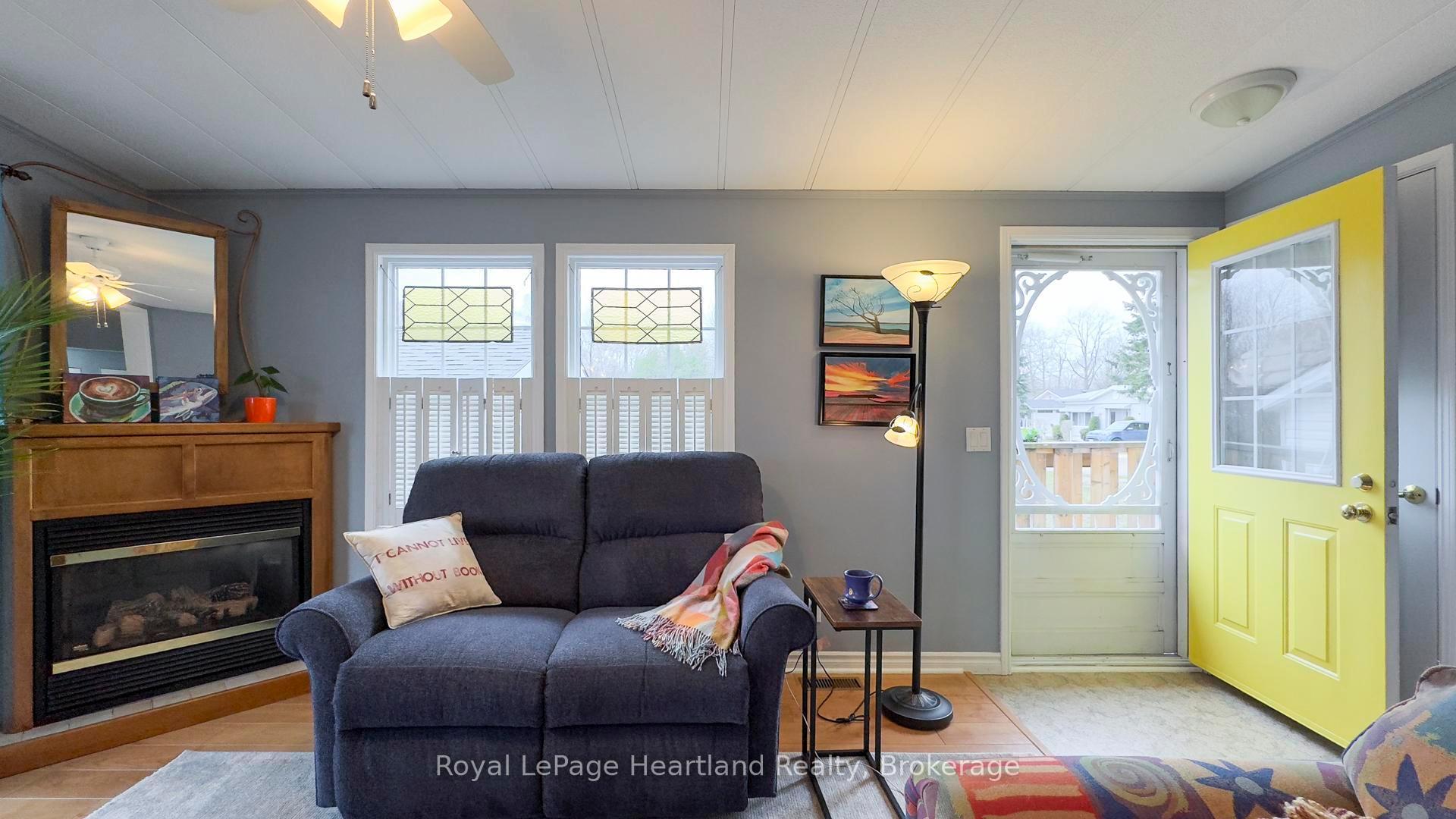 Photo 4 of 52 Algonquin Lane, Ashfield-Colborne-Wawanosh, Colborne — HOMEH